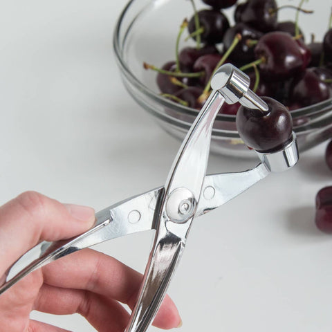 Cherry & Olive Pitter