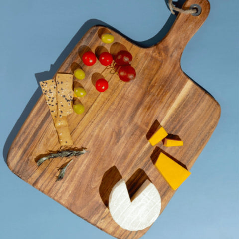 Gonca Wood Cutting Board - Olive Branch Oil & Spice